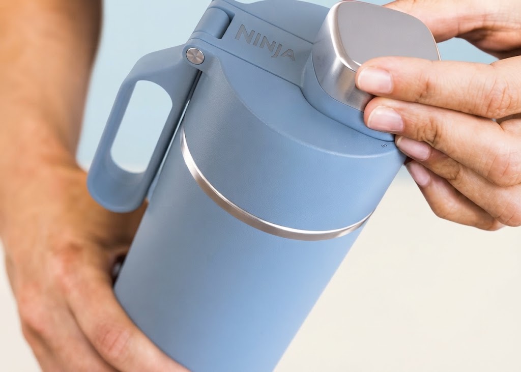 Ninja Thirsti 700 ml Travel Bottle – Blue DW2401EUUKBL